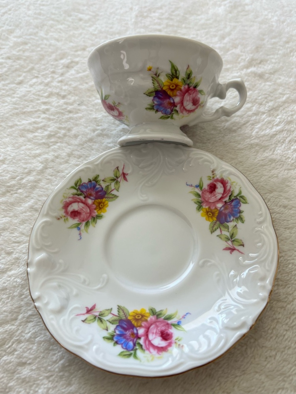 Demitasse Tea Cups and Saucers - Picture 11 of 13